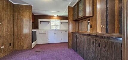 46 Madden Rd in West Brookfield, MA - Building Photo - Building Photo
