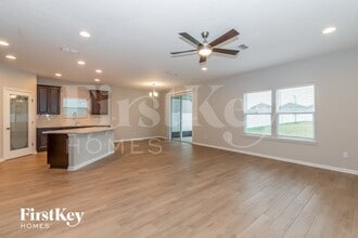 8134 Dancing Fox St in Jacksonville, FL - Building Photo - Building Photo