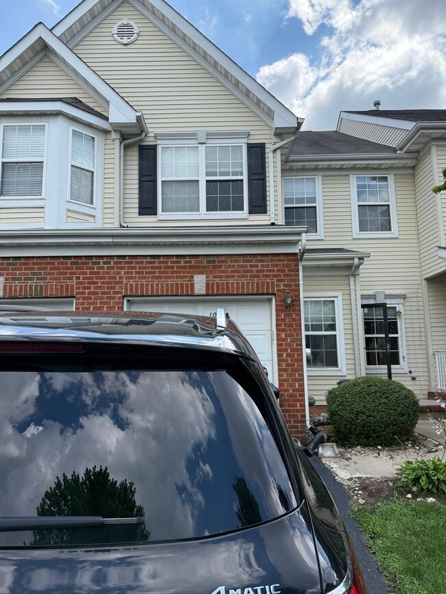 property at 1010 Margaret Ct