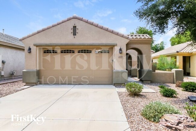 property at 4519 E Melrose St