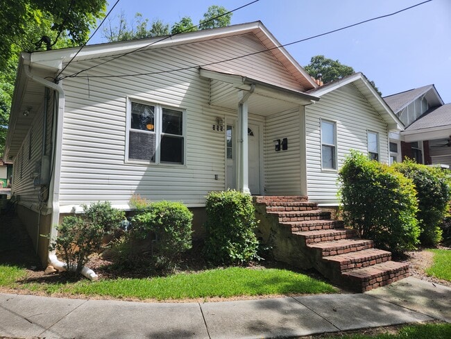 355 10th St NW, Unit 1