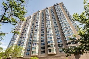 720 W Gordon Terrace in Chicago, IL - Building Photo