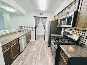 1314 Southport Dr in Austin, TX - Building Photo - Building Photo