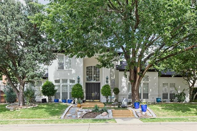 3700 Watercrest Dr in Plano, TX - Foto de edificio - Building Photo