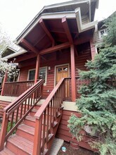 1850 NW Shevlin Park Rd in Bend, OR - Building Photo - Building Photo