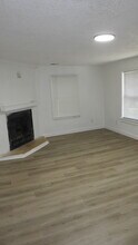 522 E Pacific Ave in Independence, MO - Building Photo - Building Photo