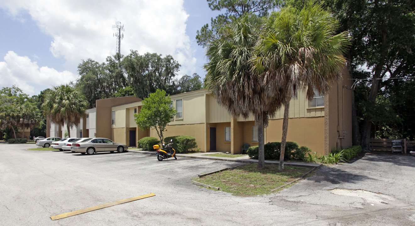 Aspen Townhomes in Lake City, FL - Building Photo