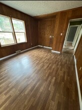 1236 Sunrise Dr in Bluefield, WV - Building Photo - Building Photo