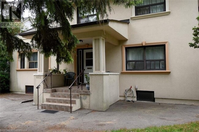 property at 1052 Deta Rd