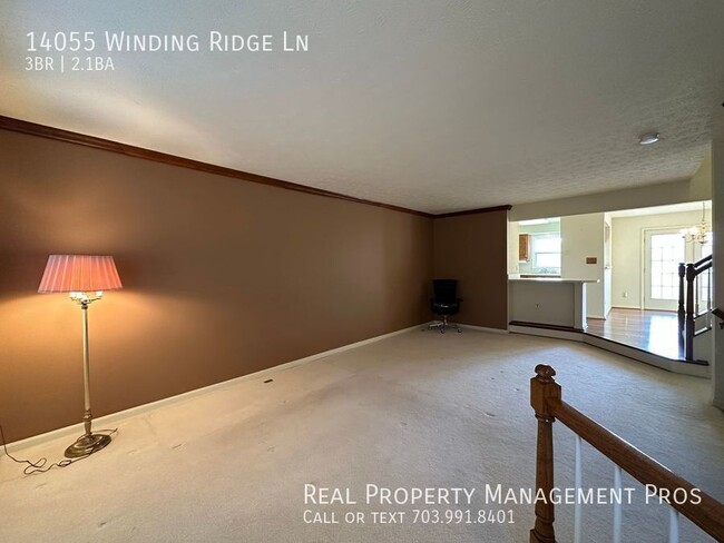 14055 Winding Ridge Ln in Centreville, VA - Building Photo - Building Photo