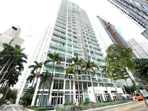 41 SE 5th St, Unit 804 in Miami, FL - Foto de edificio - Building Photo