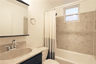 75 Oaklawn Dr in Metairie, LA - Building Photo - Building Photo