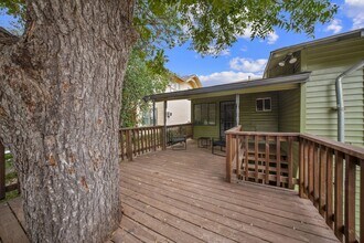 636 Rigsby Ave in San Antonio, TX - Building Photo - Building Photo