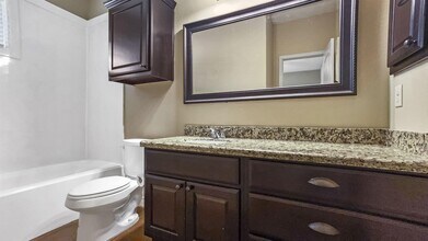 3310 Cullen Trail in College Station, TX - Building Photo - Building Photo