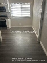 423 Clinton Ave-Unit -3 in Roseville, CA - Building Photo - Building Photo