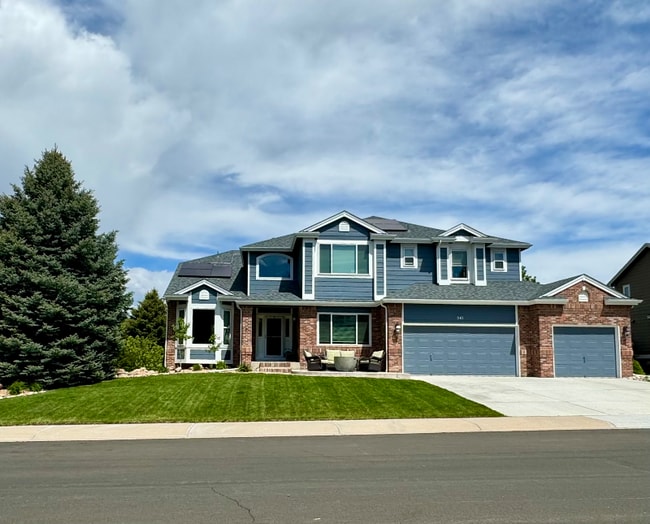 property at 541 Rita Pl