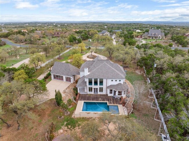 408 Saddlehorn Dr in Dripping Springs, TX - Building Photo - Building Photo