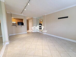 2285 Peachtree Rd in Atlanta, GA - Building Photo - Building Photo