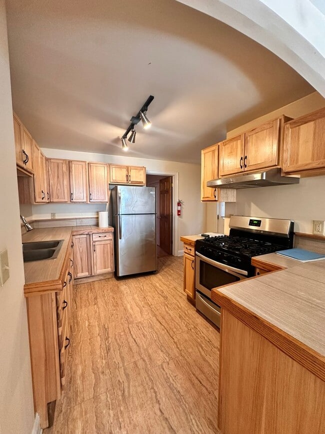 property at 86 Pitkin St