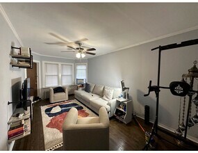 4210 N Kilpatrick Ave in Chicago, IL - Foto de edificio - Building Photo