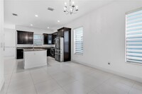 9881 W 34th Ave in Hialeah, FL - Building Photo - Building Photo