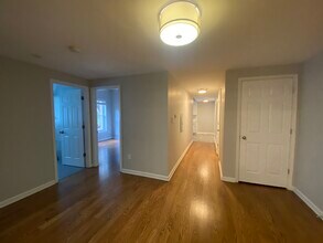 650 W Arlington Pl in Chicago, IL - Building Photo - Building Photo