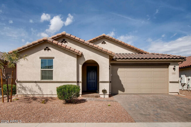 3904 E Liberty Ln in Gilbert, AZ - Foto de edificio - Building Photo