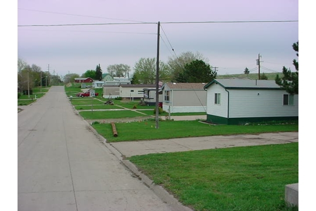 S Hwy 21 in Broken Bow, NE - Foto de edificio - Building Photo