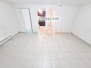 1346 Chase in Chicago, IL - Building Photo - Building Photo