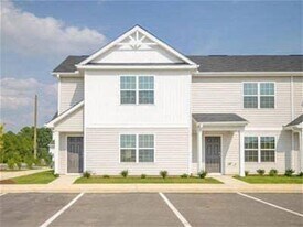 4129F Laurel Rdg Dr in Greenville, NC - Building Photo