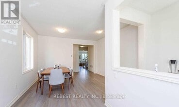 67 Riverwalk Dr in Hamilton, ON - Building Photo - Building Photo