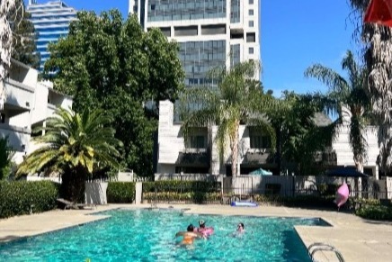 Governor's Square Apartments in Sacramento, CA - Foto de edificio