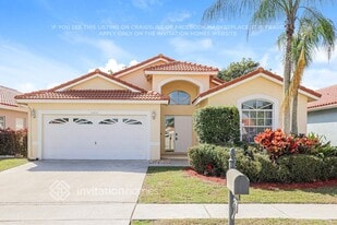 12451 Pleasant Green Way, Unit 143 in Boynton Beach, FL - Building Photo