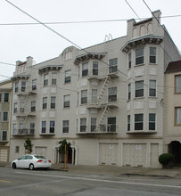 2715 Cabrillo St in San Francisco, CA - Building Photo - Building Photo