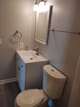 111 Elm St, Unit Rossford Apartment in Rossford, OH - Building Photo - Building Photo