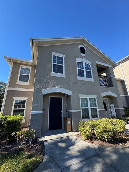 6560 Swissco Dr in Orlando, FL - Building Photo