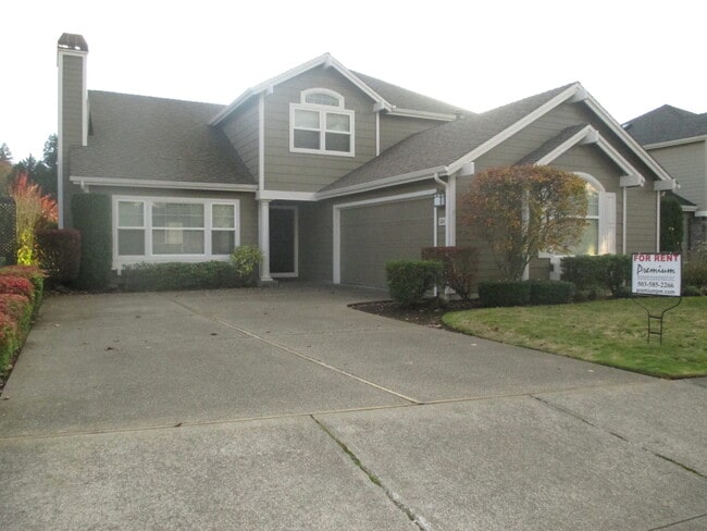 property at 504 Creekside Dr SE