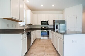 786 Citrus Reserve Blvd in Davenport, FL - Building Photo - Building Photo