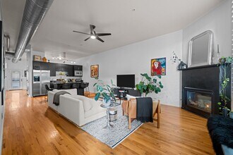 7525 E 1st Pl in Denver, CO - Building Photo - Building Photo