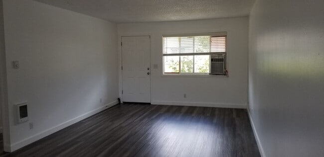 property at 6237-6239 SE Fern Ave