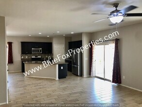 9009 W Rolling Springs Dr in Marana, AZ - Building Photo - Building Photo