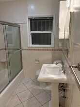 1644 S Garth Ave in Los Angeles, CA - Building Photo - Building Photo