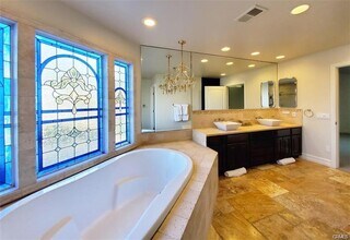 18684 Santa Ramona St in Fountain Valley, CA - Building Photo - Building Photo