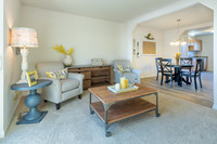 BHV - Blue Heron Pointe Townhomes in Ypsilanti, MI - Building Photo - Interior Photo