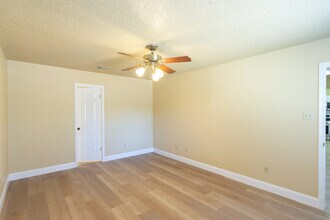 13116 Amarillo Ave in Austin, TX - Building Photo - Building Photo