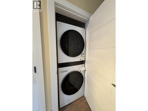 11442-11240 240 St in Maple Ridge, BC - Building Photo - Building Photo