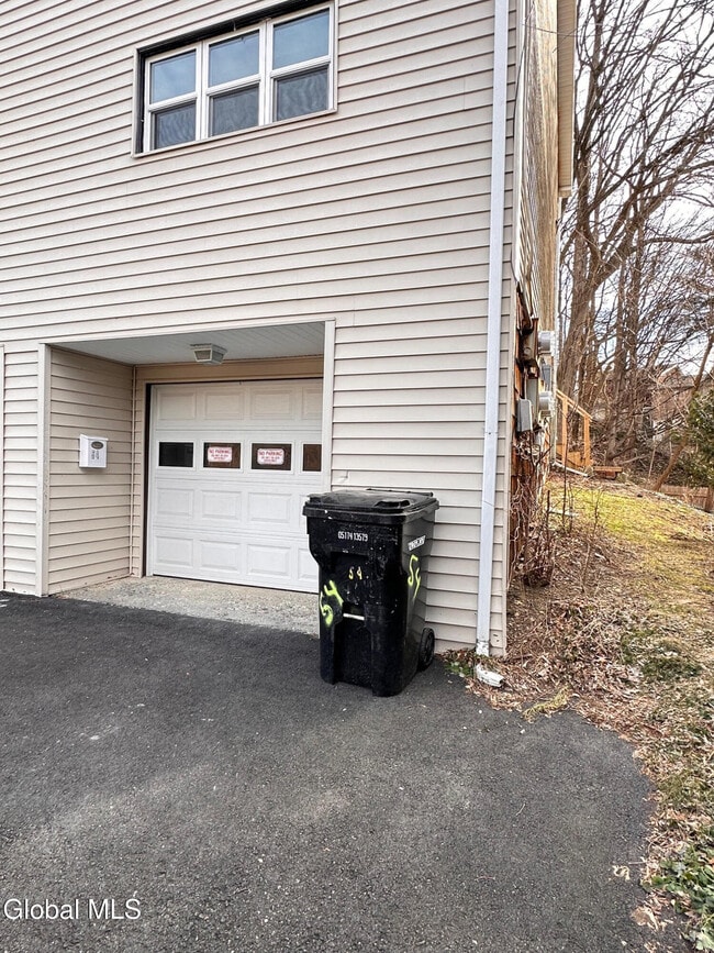 54 Northern Dr in Troy, NY - Building Photo - Building Photo