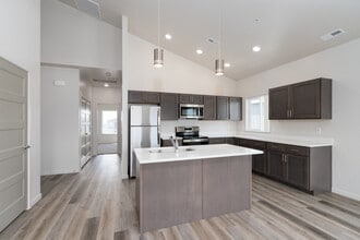 Residence at Corbin Crossing in Rathdrum, ID - Foto de edificio - Interior Photo