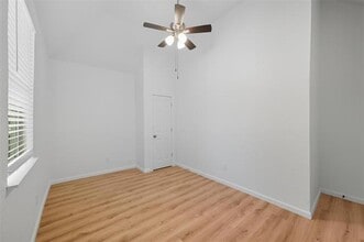 728 S Elm St in Sherman, TX - Building Photo - Building Photo