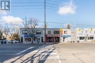 4992b Dundas St W in Toronto, ON - Building Photo
